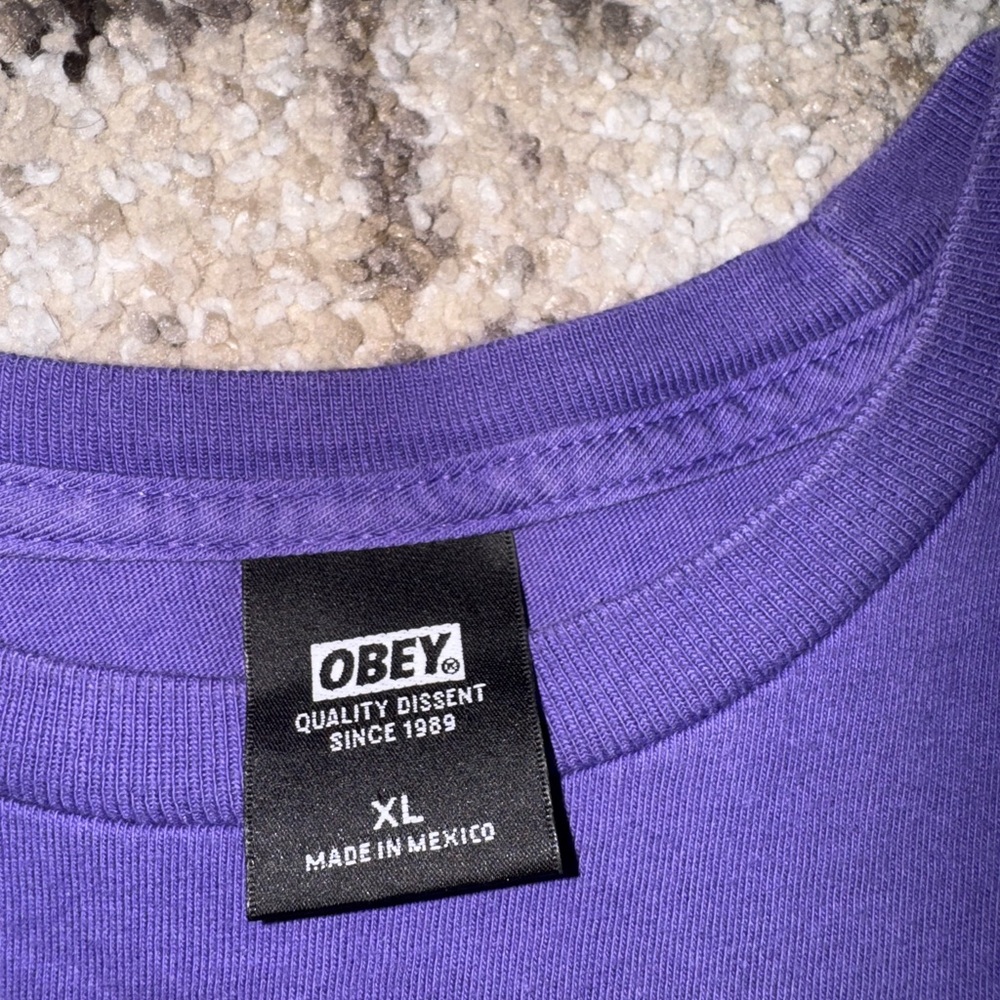 Obey Violet Tee with White Tag - Picture 2 of 3